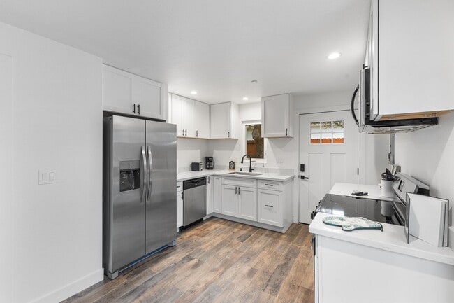 Foto del edificio - 1316 Grand Ave