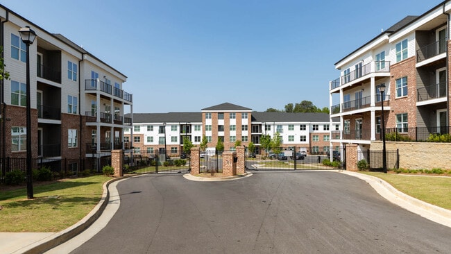 Exterior - Richmond Row Apartments