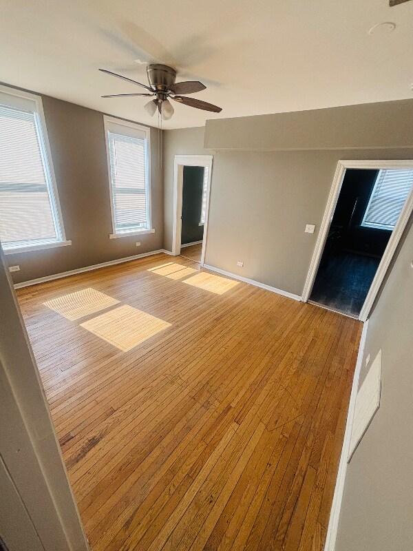 Foto del edificio - 7154 S Emerald Ave