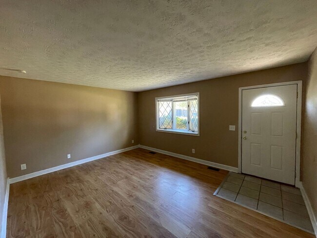 Foto del edificio - 5770 Lake Superior Dr