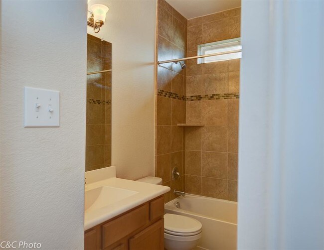 Building Photo - 12719 Blue Ridge Grace Way