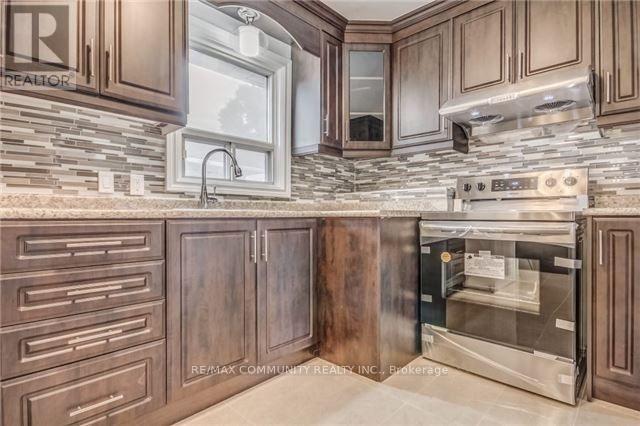 Building Photo - 206 Crocus Dr