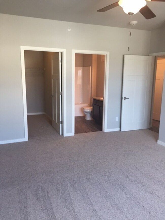 Foto del interior - Windsor Village Condos