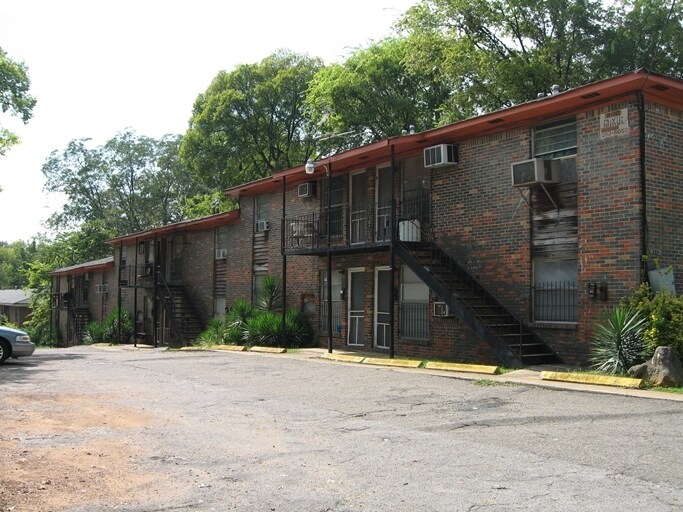 Primary Photo - 1112 15th St N