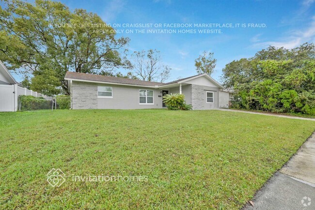 Building Photo - 936 Park Manor Dr