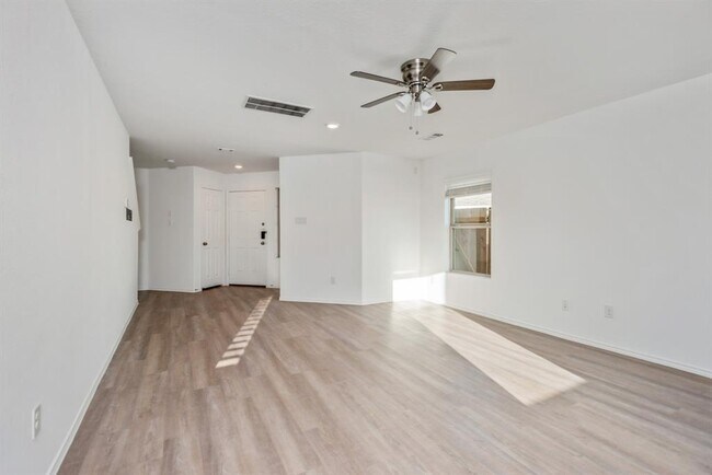 Building Photo - 4456 Bethel Colony Trl