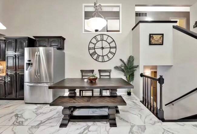 Foto del edificio - 10106 W Jamesburg St