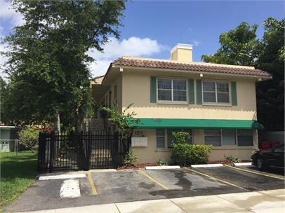 South Elevation - 1605 E Broward Blvd