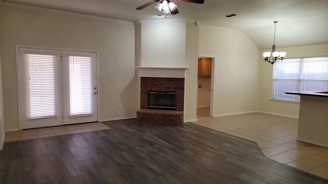 Foto del edificio - Spacious 4/2/2 - Cooper School District