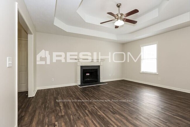 Building Photo - 4425 Winton Dr