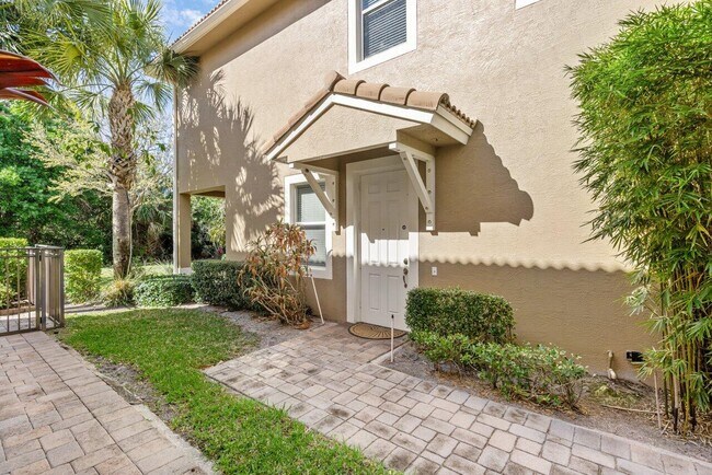 Building Photo - 5009 Dulce Ct