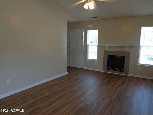 Foto del edificio - 1154 Pueble Drive, Jacksonville NC 28546