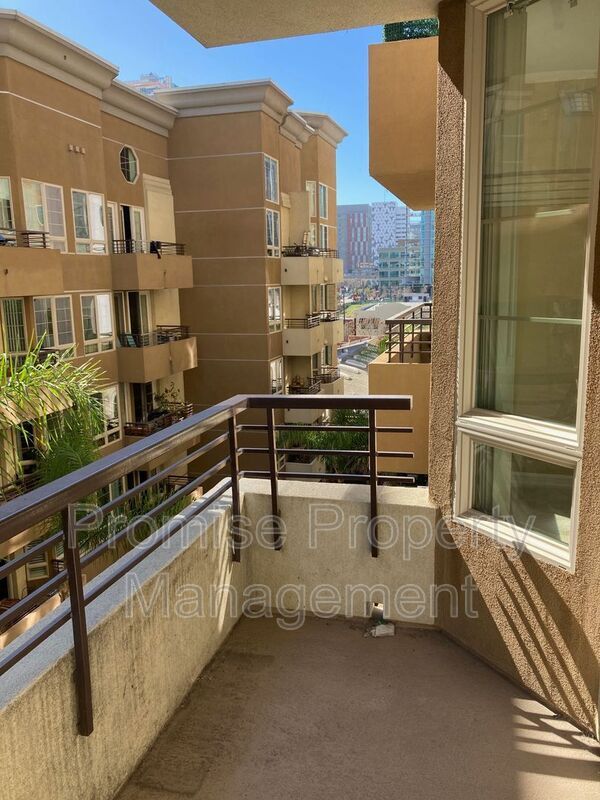 Building Photo - 1465 C St