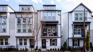 Building Photo - 915 Katie Kerr Dr
