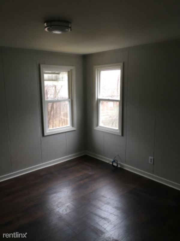 Building Photo - 3 br, 2 bath House - 333 Foster ave