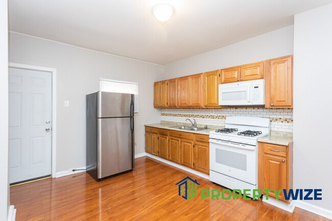 Foto del edificio - 2608 McElderry St