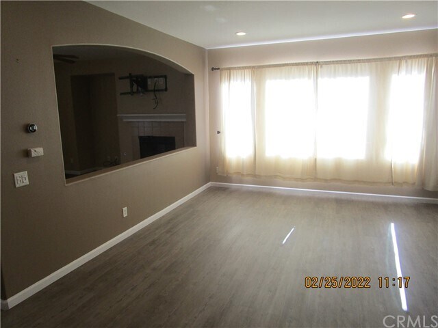 Building Photo - 32457 Silver Creek