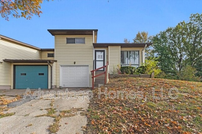 Building Photo - 805 N 70th St