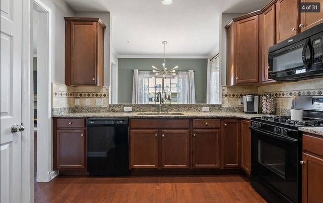 Foto del edificio - 246 Sills Ln