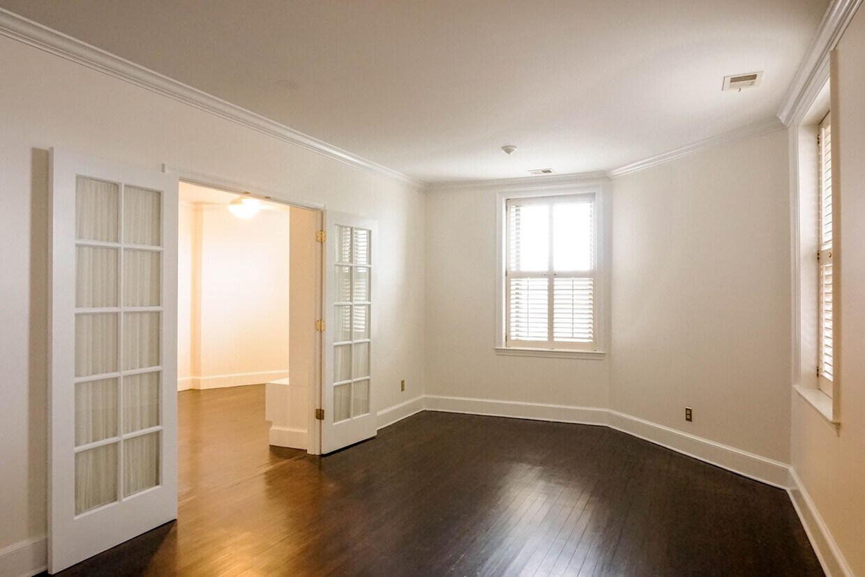 Primary Photo - 1735 New Hampshire Ave NW