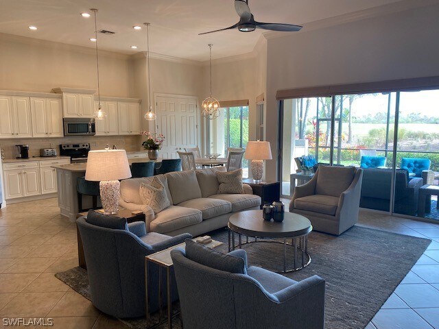 Foto del edificio - 9765 Nickel Ridge Cir