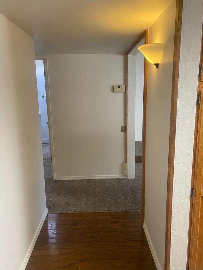 Foto del edificio - 2 Bed 1 Bath