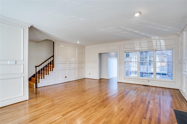 Building Photo - 4100 Lovers Ln
