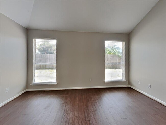 Building Photo - 12219 Innisfall Cir