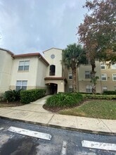 Building Photo - 822 Camargo Way