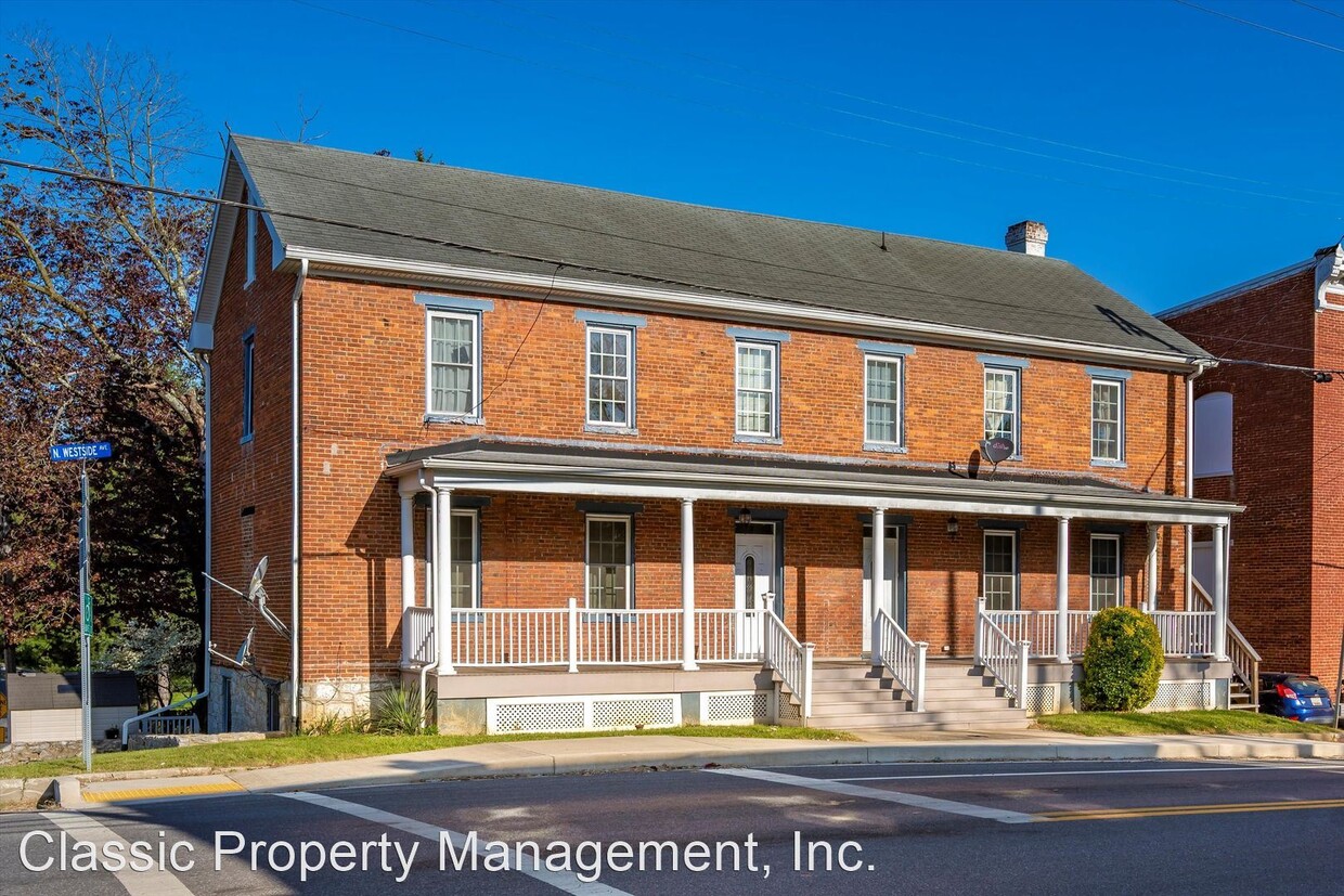 Primary Photo - 4 br, 2 bath House - 2 Westside Avenue North