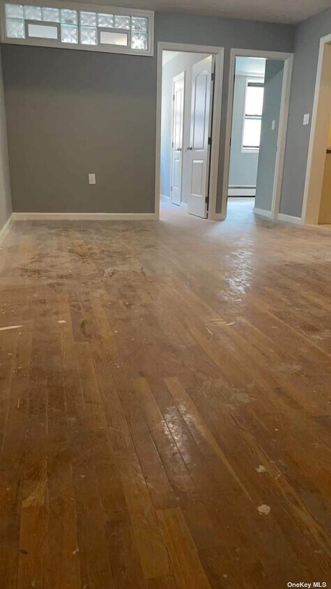 Foto principal - 55-25 98th St