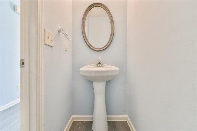 Foto del edificio - 1526 Viero Dr