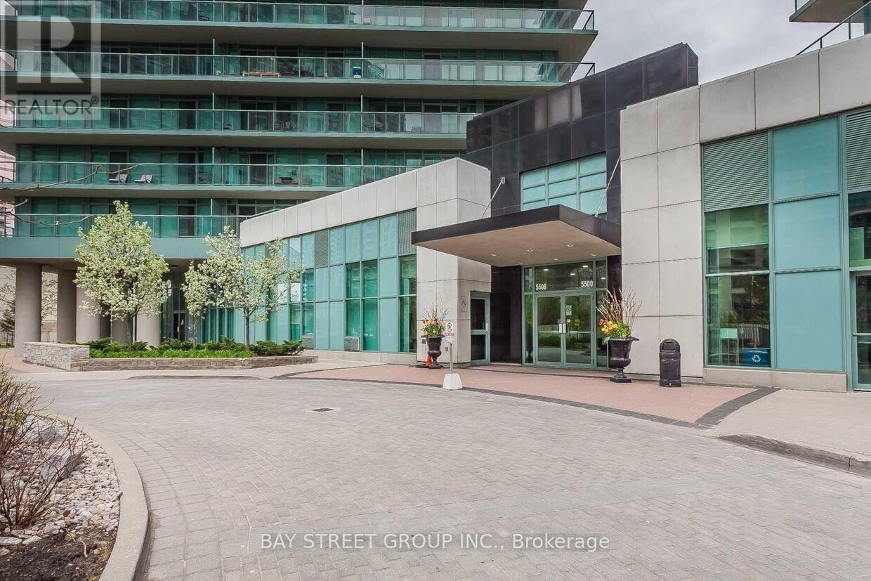 Primary Photo - 5508-5508 Yonge St