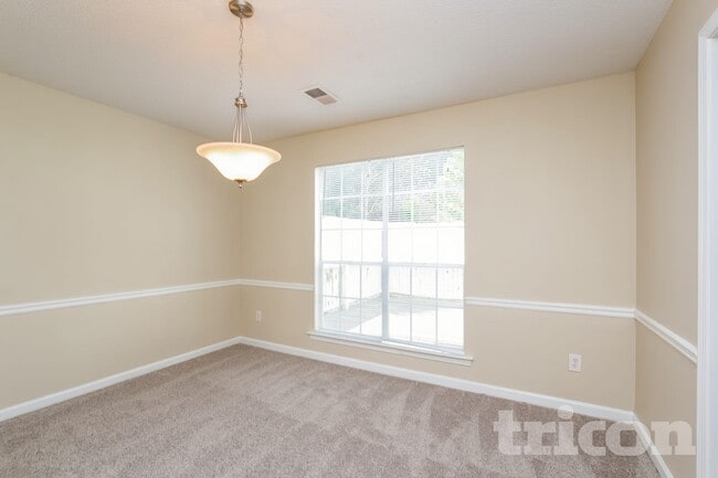 Foto del edificio - 2198 Colony Dr