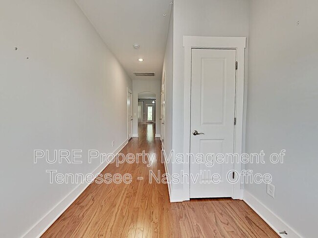 Foto del edificio - 4050 Gracious Dr