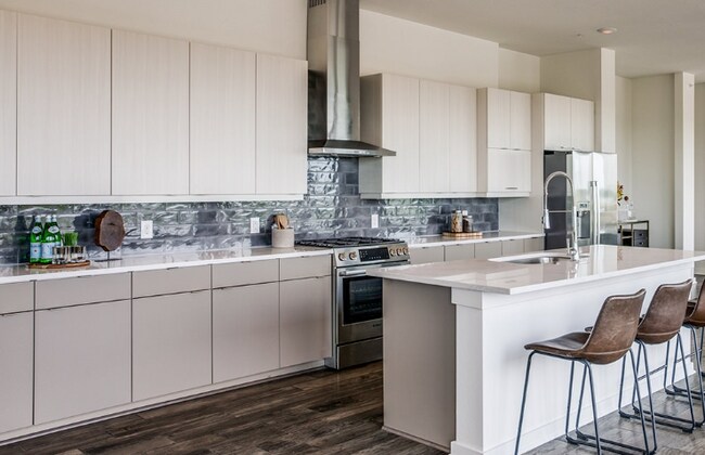 Foto del edificio - 7434 Coronado Ave