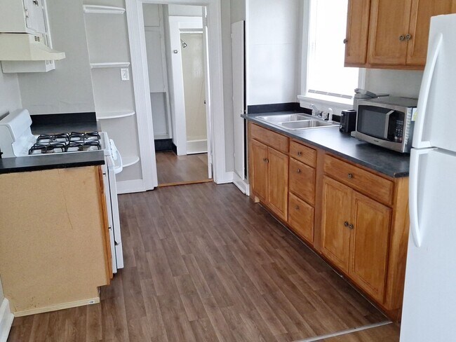 Foto del edificio - 15th Ave 2019**Raymer