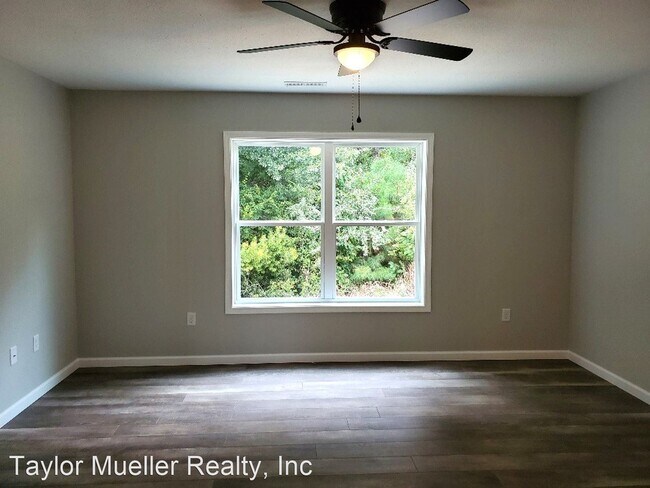 Building Photo - 3 br, 2 bath House - 102 Nugget Trail