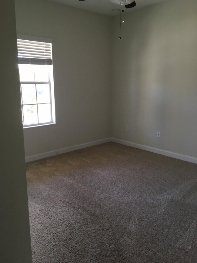 Foto del edificio - 3135 Dark Sky Dr