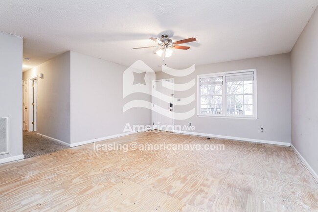 Building Photo - 116 Barnes Dr