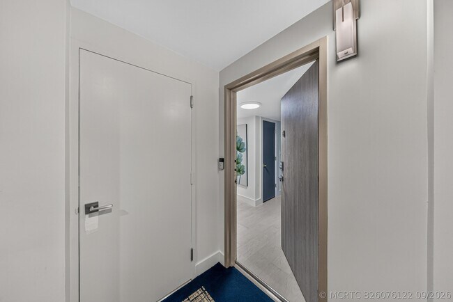 Foto del edificio - 1370 S Ocean Blvd