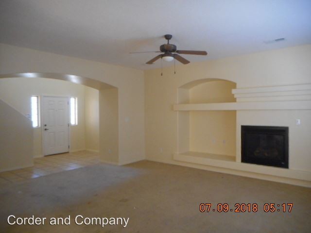 Building Photo - 4031 Oasis Springs Rd NE