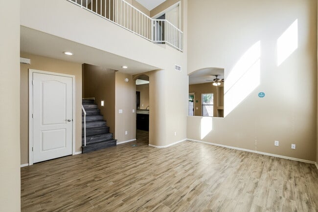 Building Photo - 8364 W Melinda Ln