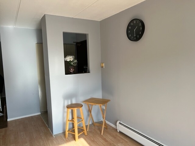 Foto del edificio - 234 Shorewood Dr