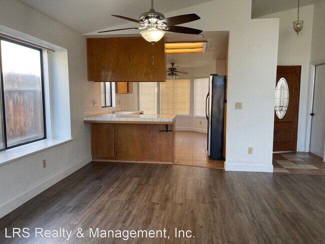 Foto del edificio - 3 br, 2 bath House - 9816 Cimarron Trails