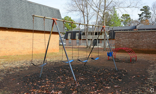 Building Photo - Candy Mountain Apartments