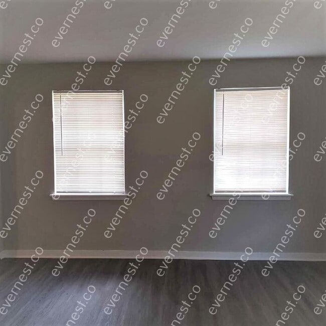 Building Photo - 1217 Foxhill Dr