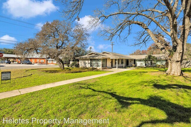 Foto del edificio - 2 br, 1 bath House - 103 Oakhurst Pl.