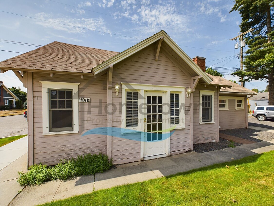 Primary Photo - 1 Bedroom Cottage Close to Downtown Coeur ...