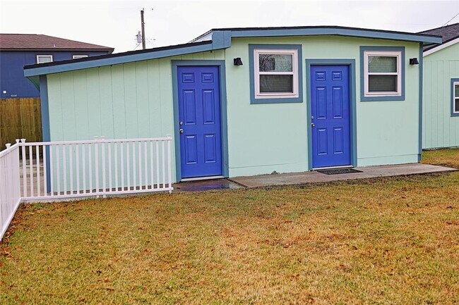 Building Photo - 4402 Zelsky Rd